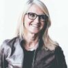 Mel Robbins Headshot