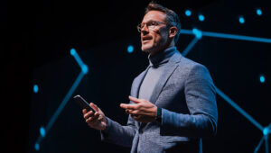 How to Deliver Virtual Speeches That Engage and Inspire